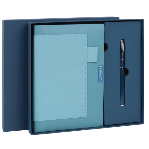 Ежедневник в наборе с ручкой А5, 144x210 мм, BRAUBERG "Style" под кожу, 160 листов, синий, 116862