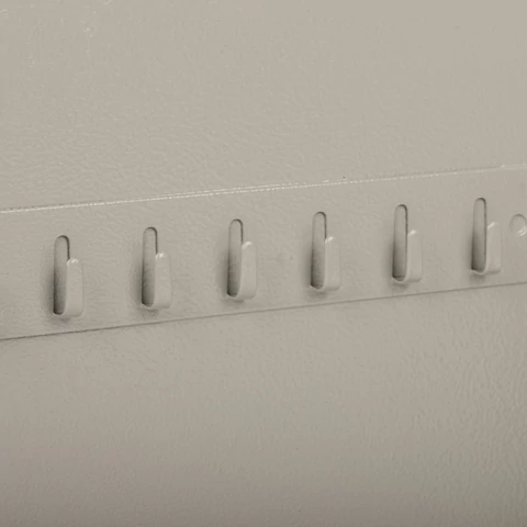 Шкафчик (Ключница) на 140 ключей BRAUBERG, 370х280х80 мм, с замком, +140 брелоков, серый, 290340 - МСК «Форвард»