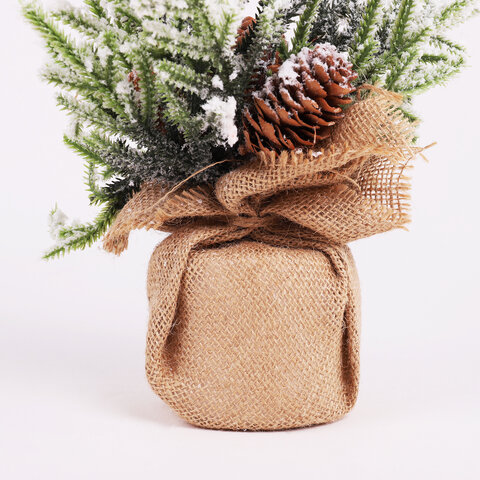 Ель новогодняя искусственная настольная 34 см с шишками, литой ПЭТ, ЗОЛОТАЯ СКАЗКА, 592012 - МСК «Форвард»